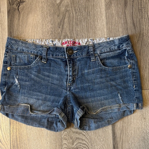 Arizona Jean Company Women's Dark Blue Jean Shorts - Picture 1 of 7